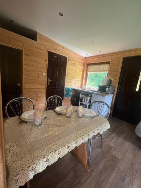 Bed and Breakfast Lesny Zakatek Smardzewice Esterno foto