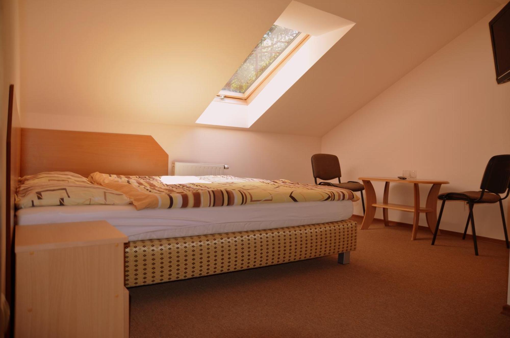Bed and Breakfast Lesny Zakatek Smardzewice Esterno foto