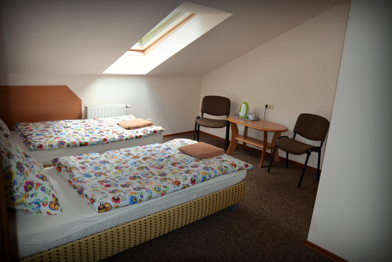 Bed and Breakfast Lesny Zakatek Smardzewice Esterno foto